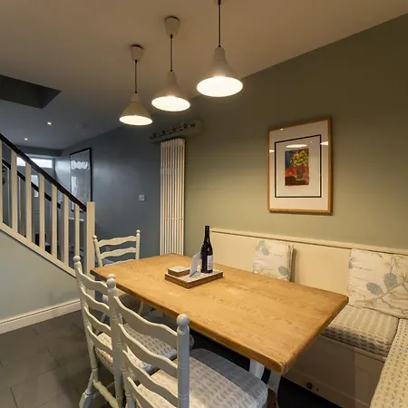 Lily Tarn Holiday home Ambleside